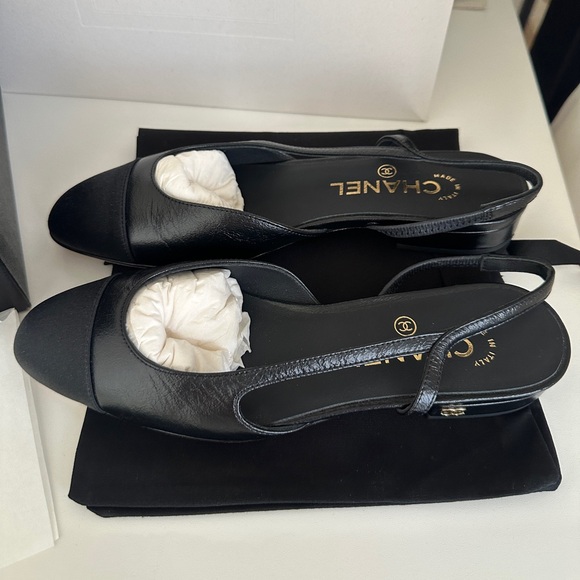 Chanel Slingback Patent calfskin leather flats 36.5 - Picture 2 of 9